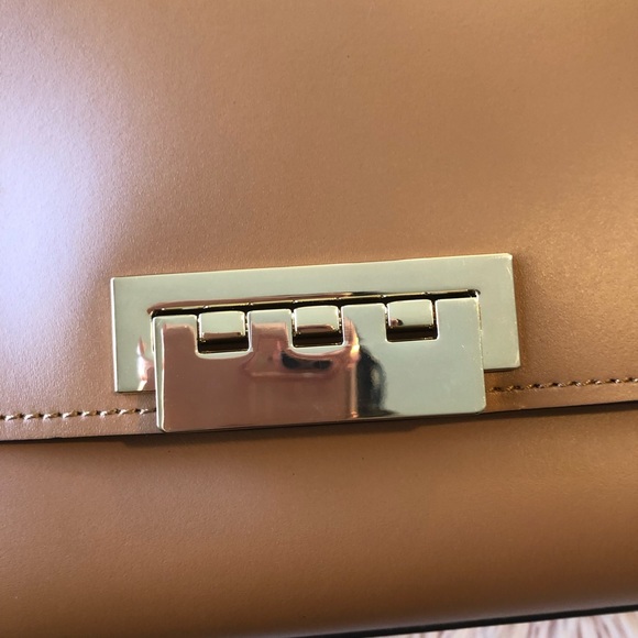 ZAC POSEN Eartha Zip Top Crossbody, Camel color, NWT. - Picture 6 of 12